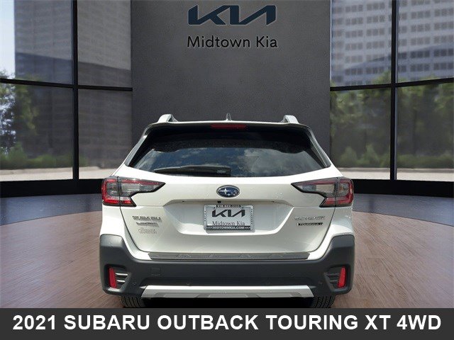 2021 Subaru Outback Touring XT photo 4