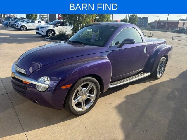 2004 Chevrolet SSR LS's photo
