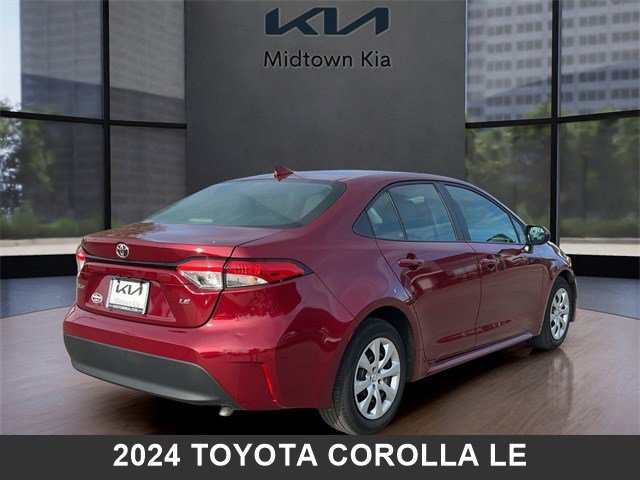 2024 Toyota Corolla LE photo 3