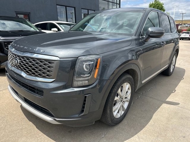Used 2020 Kia Telluride LX with VIN 5XYP24HC8LG081178 for sale in Tulsa, OK