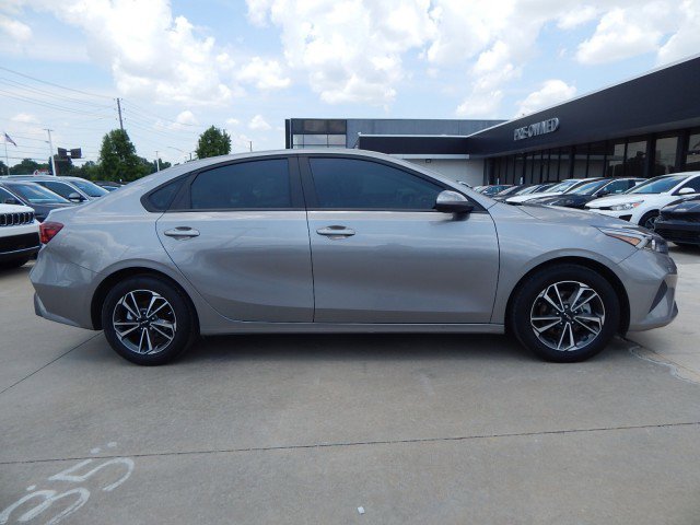 Used 2023 Kia Forte LXS with VIN 3KPF24AD1PE692896 for sale in Tulsa, OK