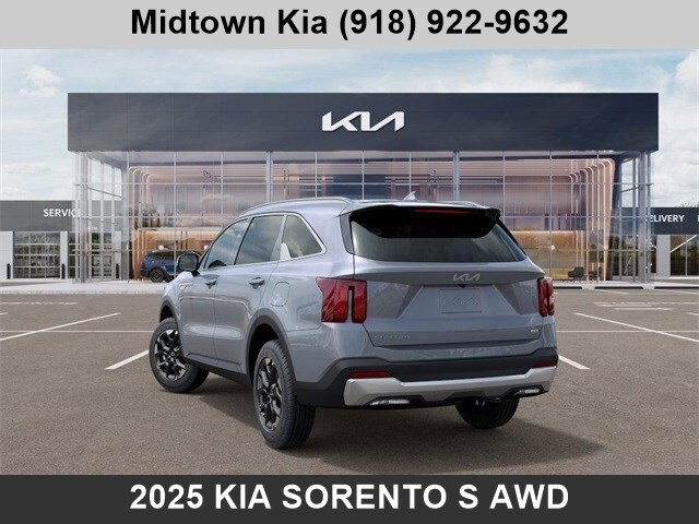 2025 Kia Sorento S photo 4