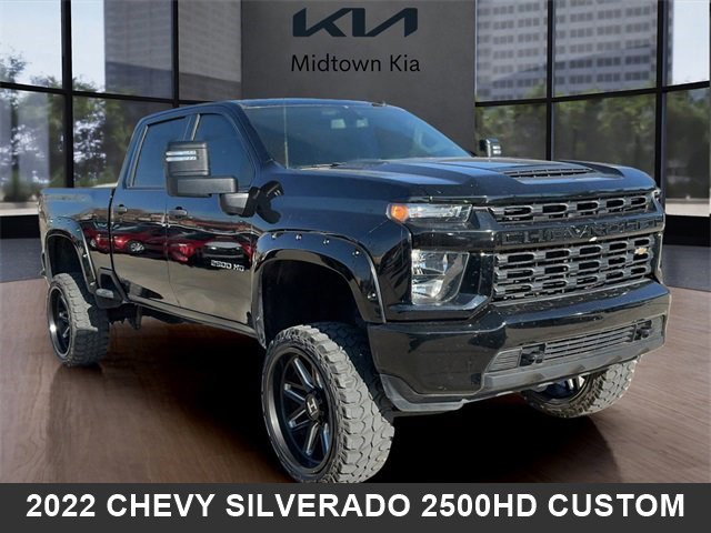 2022 Chevrolet Silverado HD Custom's photo