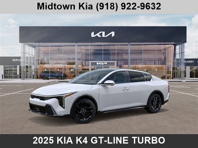2025 Kia K4 GT-Line Turbo photo 3