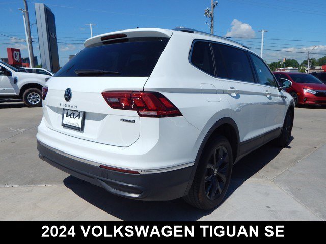 2024 Volkswagen Tiguan SE Sport photo 3