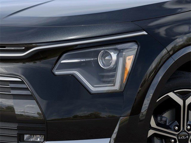 2025 Kia Niro EX Touring - Photo 10