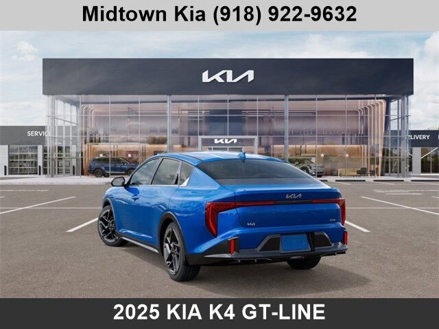 2025 Kia K4 GT-Line photo 4