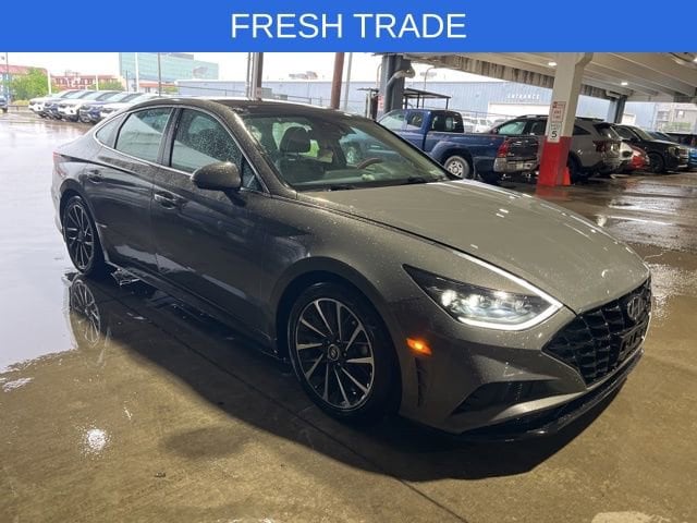 2022 Hyundai Sonata Limited 1.6T's photo