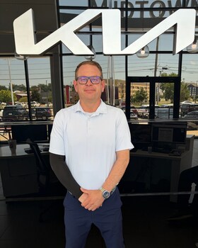 Staff member Jesse Honeycutt from ID_2929c52777d3