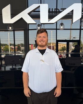 Staff member Austin Cummins from ID_8fce95b37d46