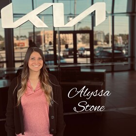 Staff member Alyssa Stone from ID_8fce95b37d46