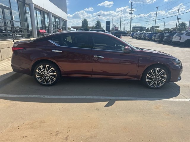 2023 Nissan Altima 2.5 SL photo 4