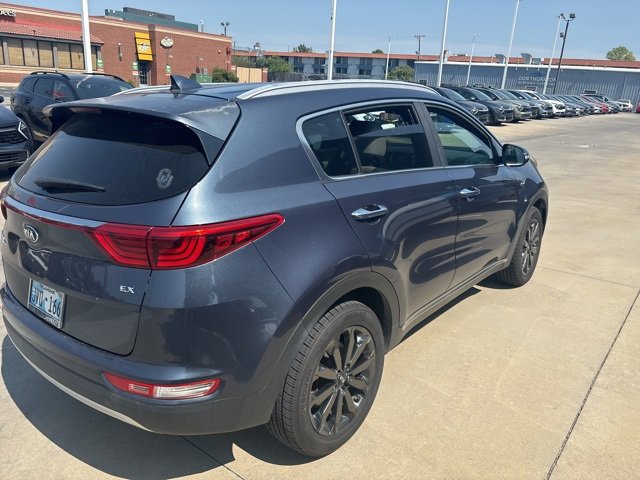 Used 2019 Kia Sportage EX with VIN KNDPNCAC5K7536558 for sale in Tulsa, OK