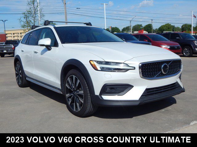 2023 Volvo V60 Cross Country Ultimate