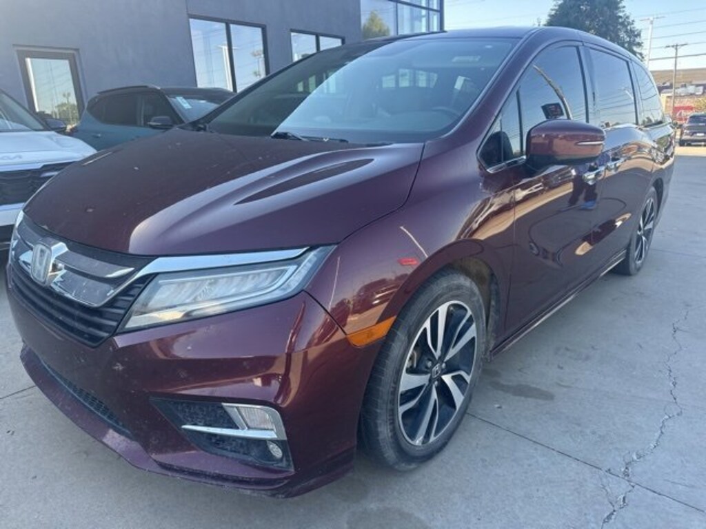 Used 2019 Honda Odyssey Elite Mini-Van