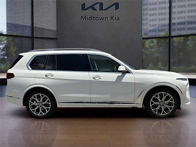 2024 Bmw X7 xDrive40i photo 2
