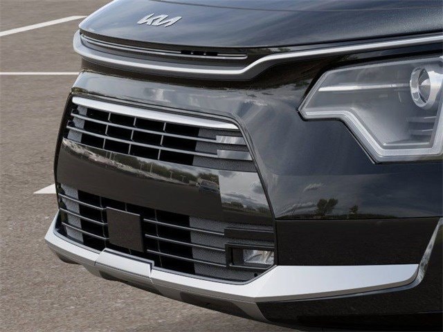 2025 Kia Niro EX Touring - Photo 12