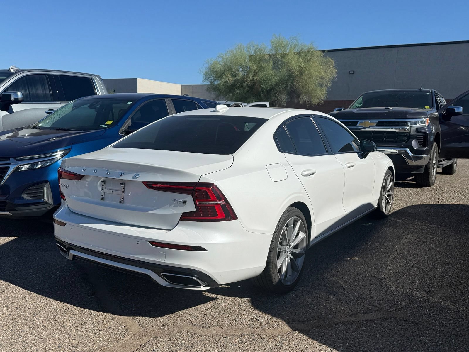 2021 Volvo S60 Momentum - Photo 6