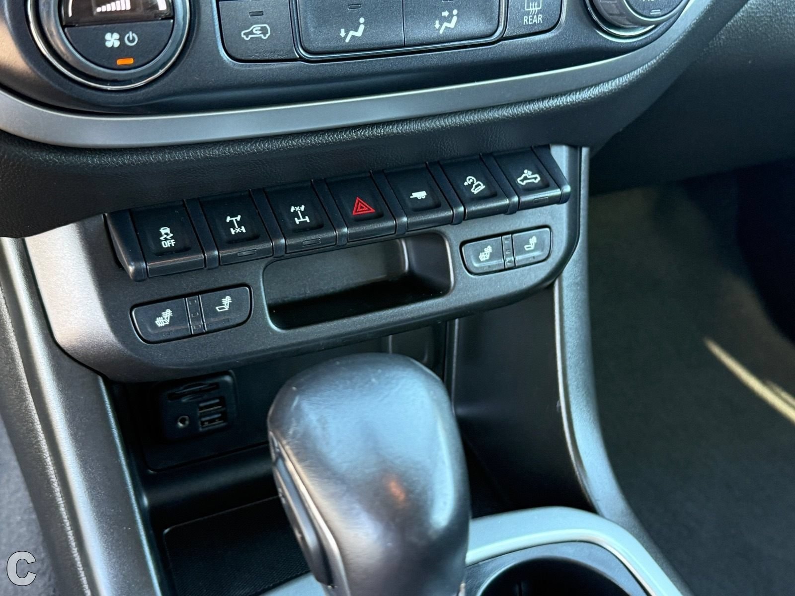 Photo 25