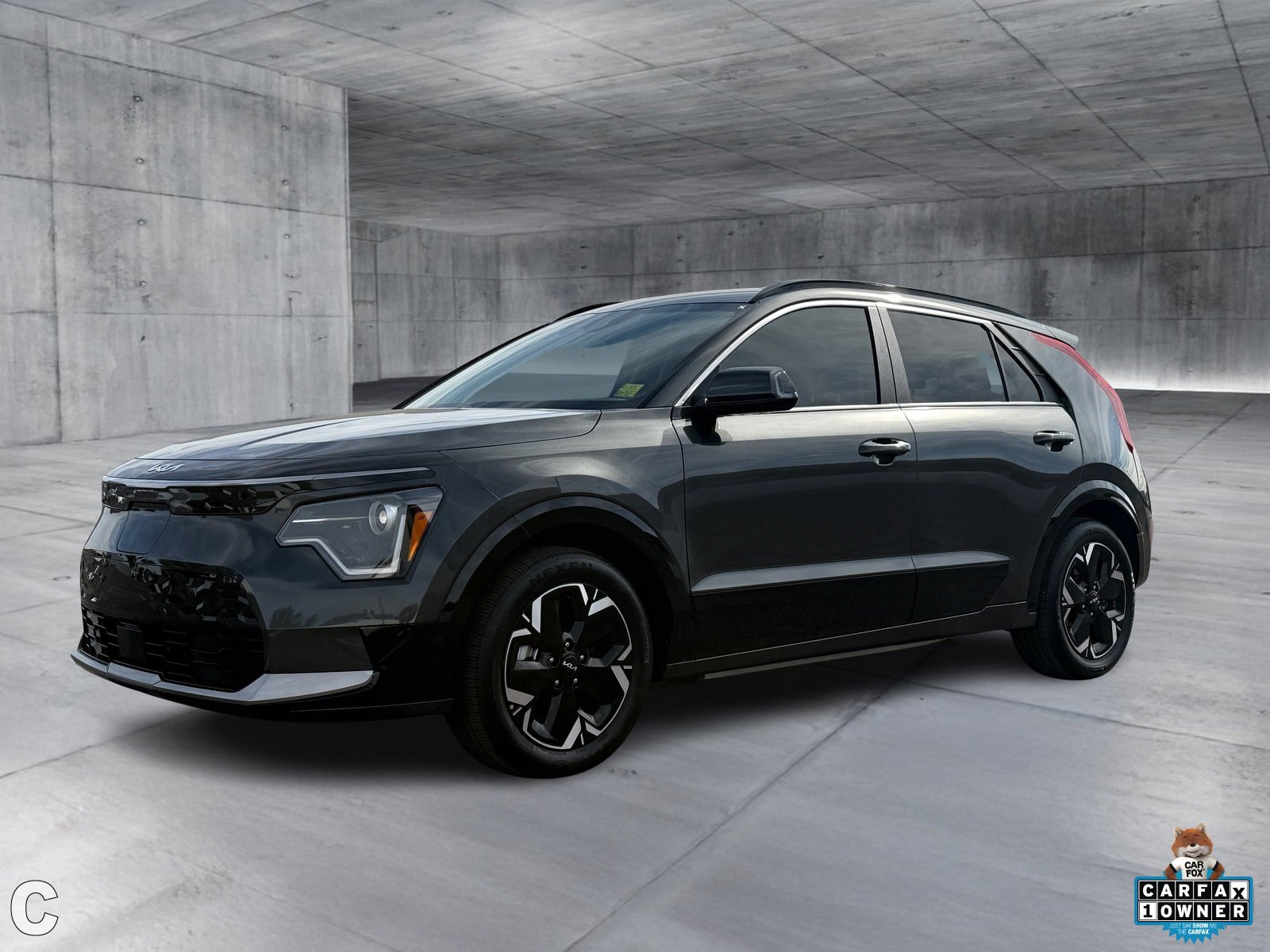 Used 2024 Kia Niro Wind with VIN KNDCR3L14R5117086 for sale in Phoenix, AZ