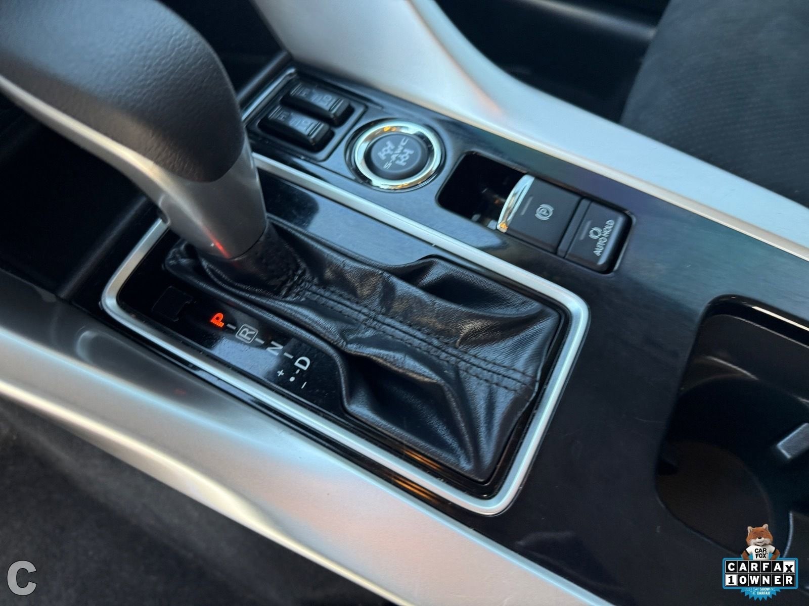 2024 Mitsubishi Eclipse Cross SE - Photo 23
