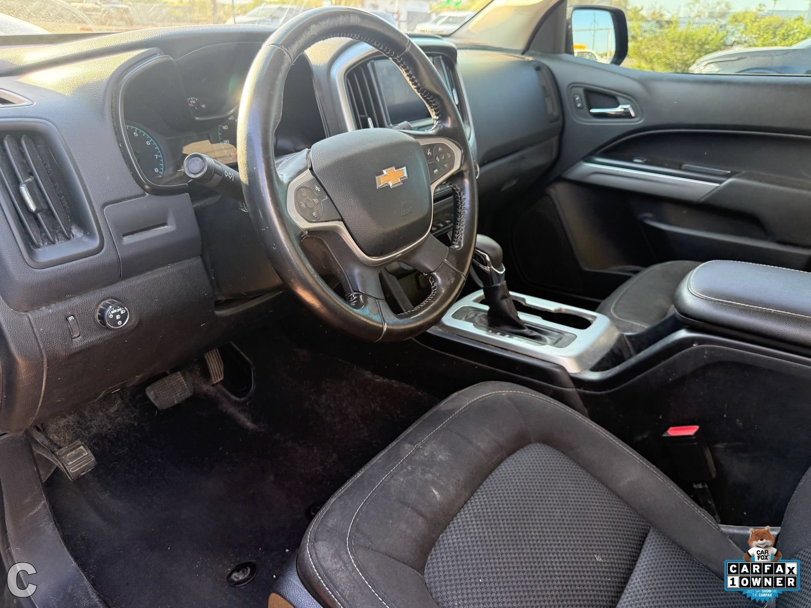 2022 Chevrolet Colorado LT - Photo 15