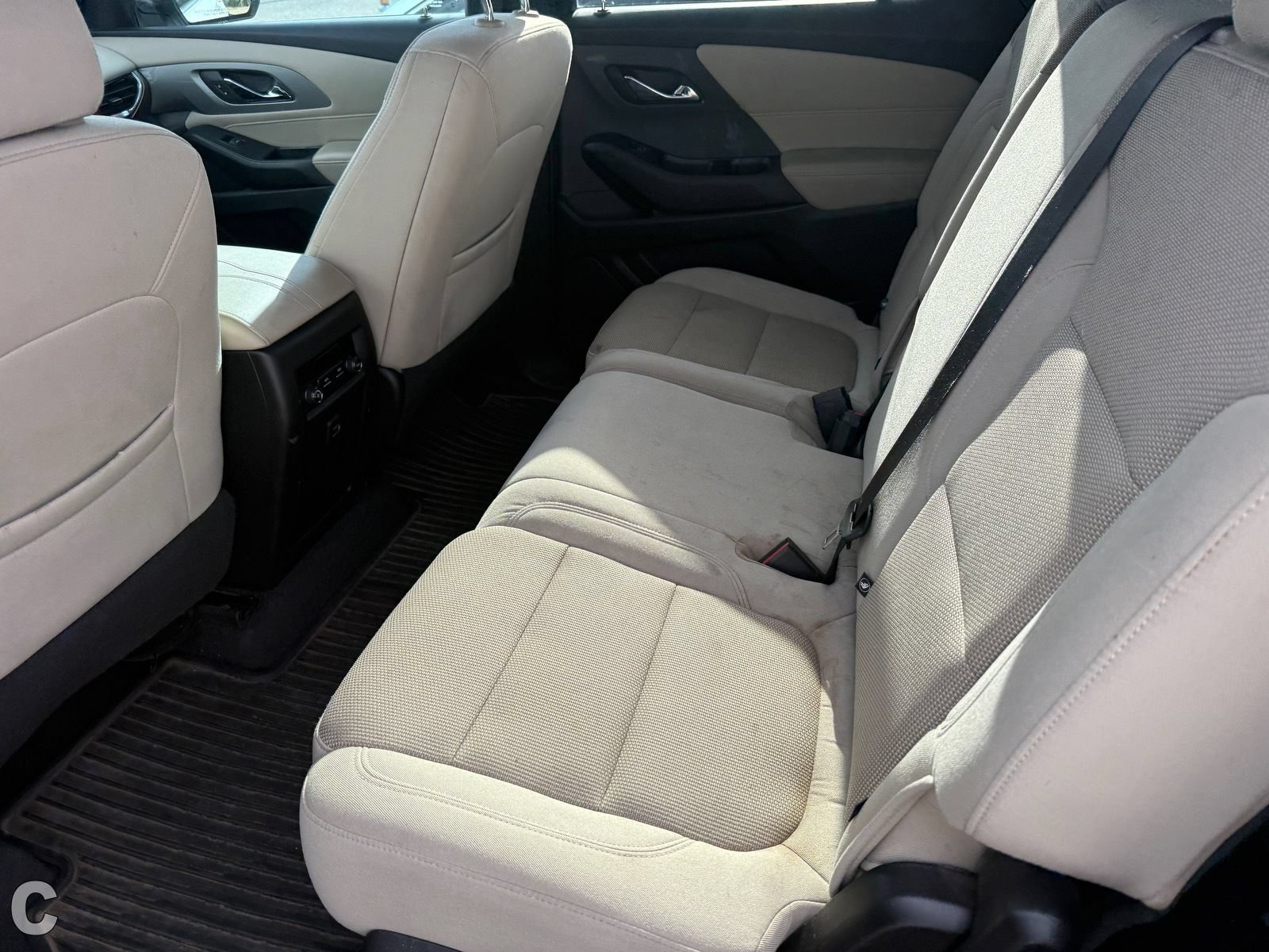 2023 Chevrolet Traverse LS - Photo 14