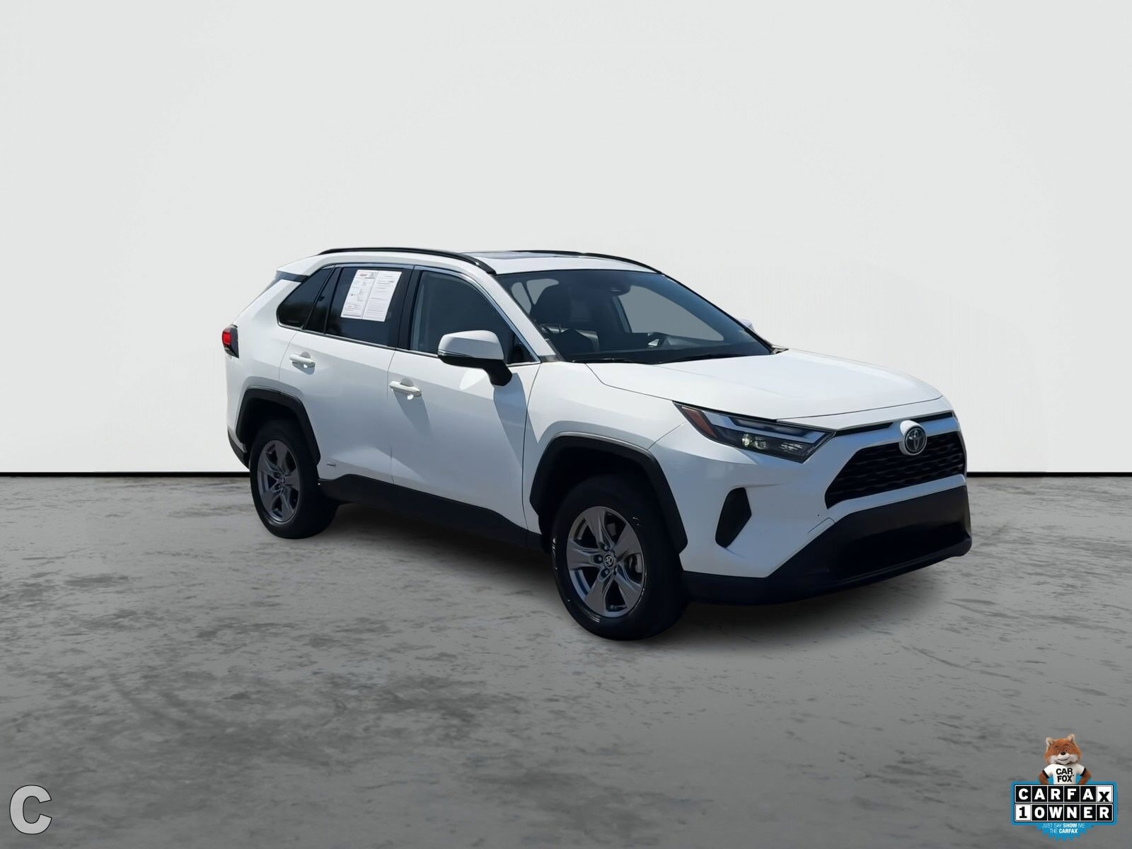 Used 2022 Toyota RAV4 XLE with VIN JTMRWRFV8ND564539 for sale in Phoenix, AZ