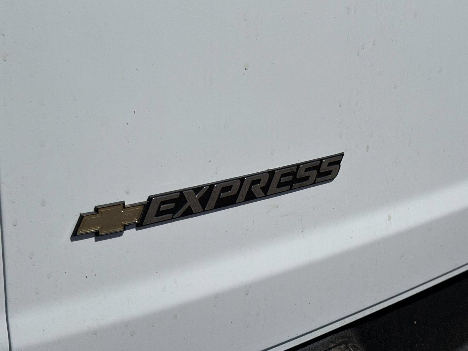 2025 Chevrolet Express Cargo Work Van - Photo 26