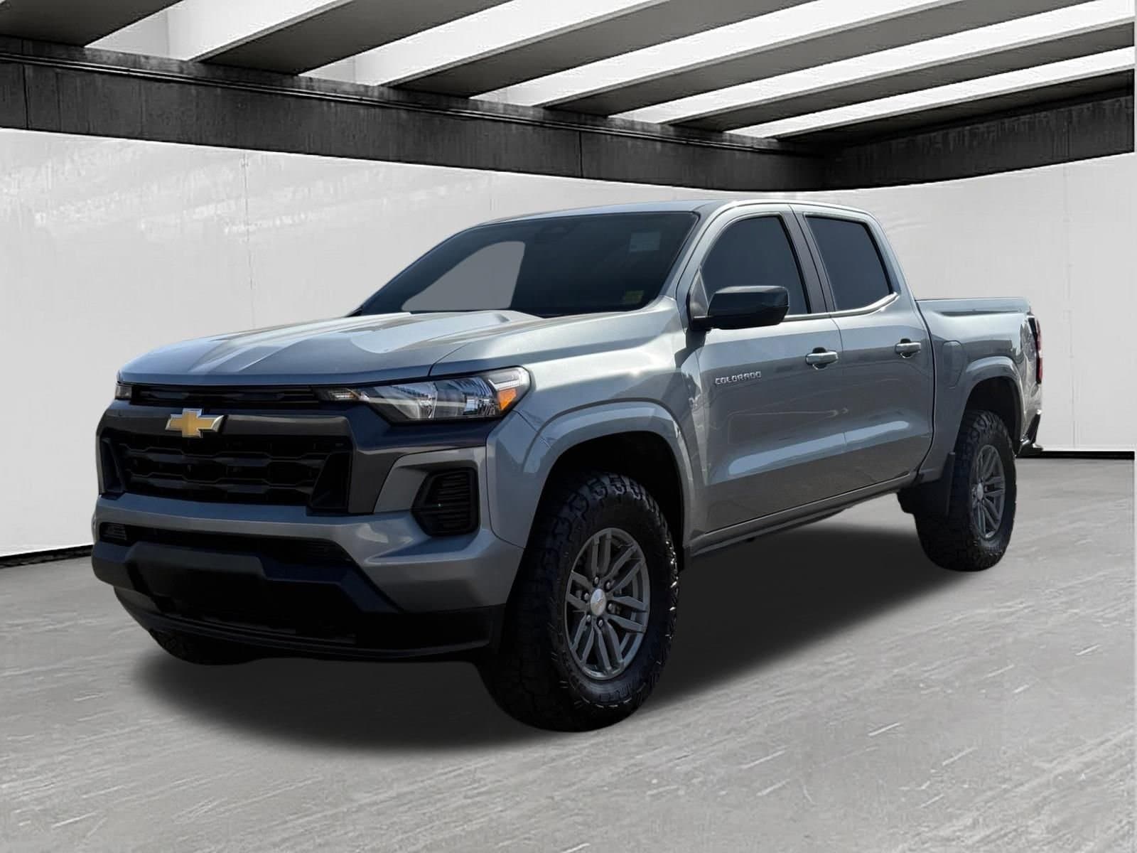 Sterling Gray Metallic 2023 Chevrolet Colorado LT Crew Cab 4WD Pickup Truck Four-Wheel Drive Automatic