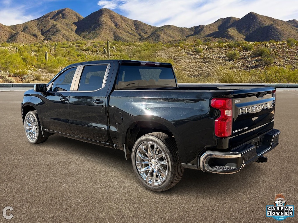 Used 2021 Chevrolet Silverado 1500 LT Truck Crew Cab