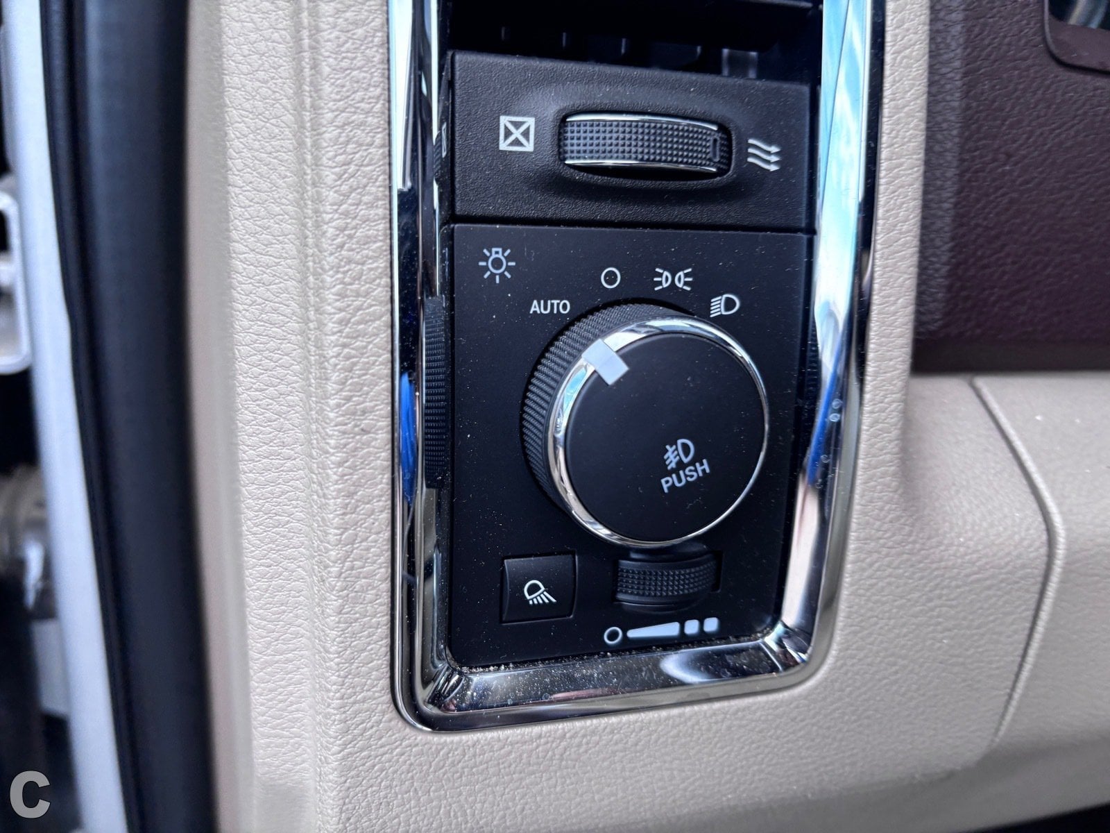 2018 RAM Ram 1500 Pickup Laramie Longhorn - Photo 15