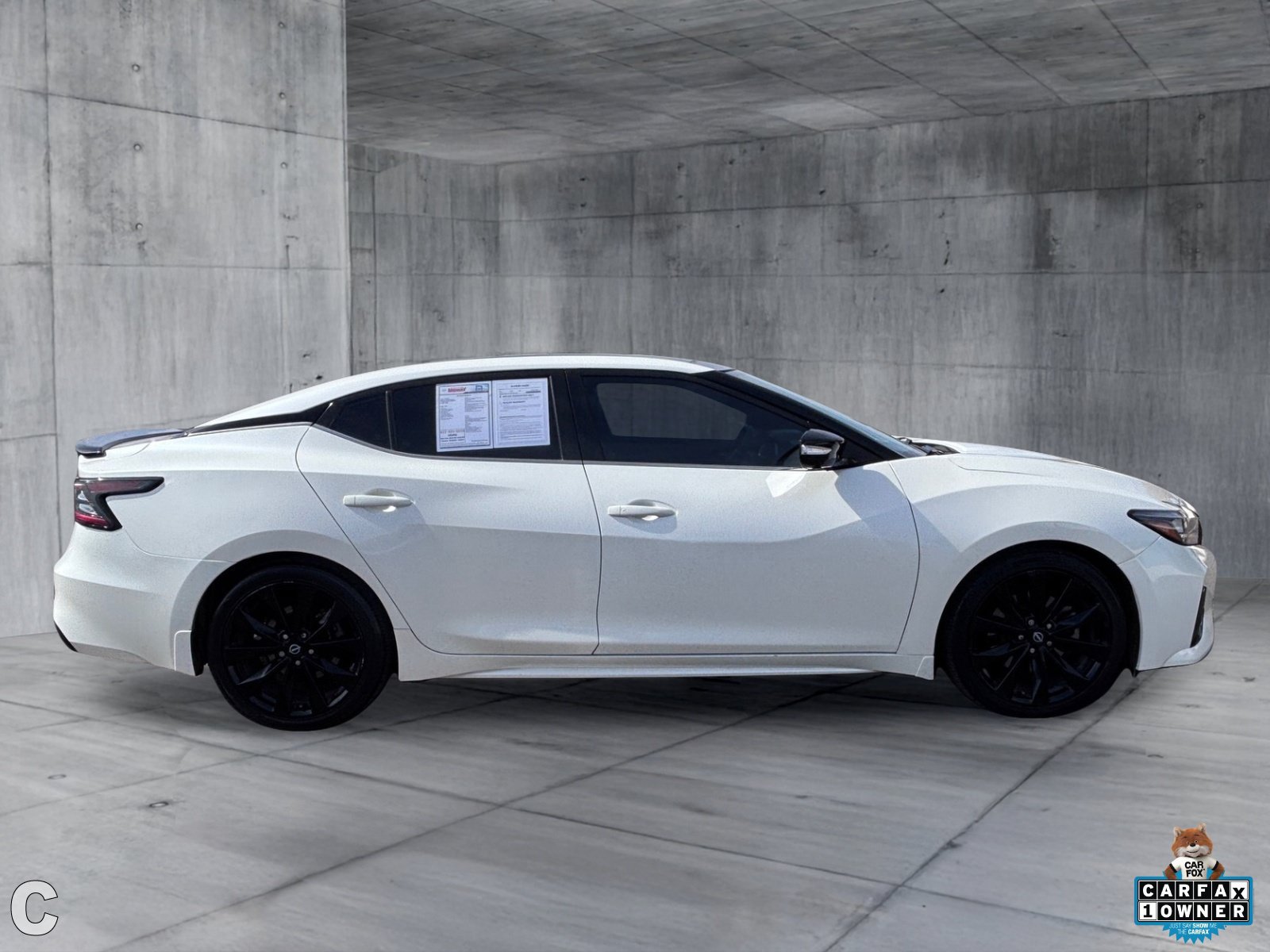 2023 Nissan Maxima SR - Photo 7