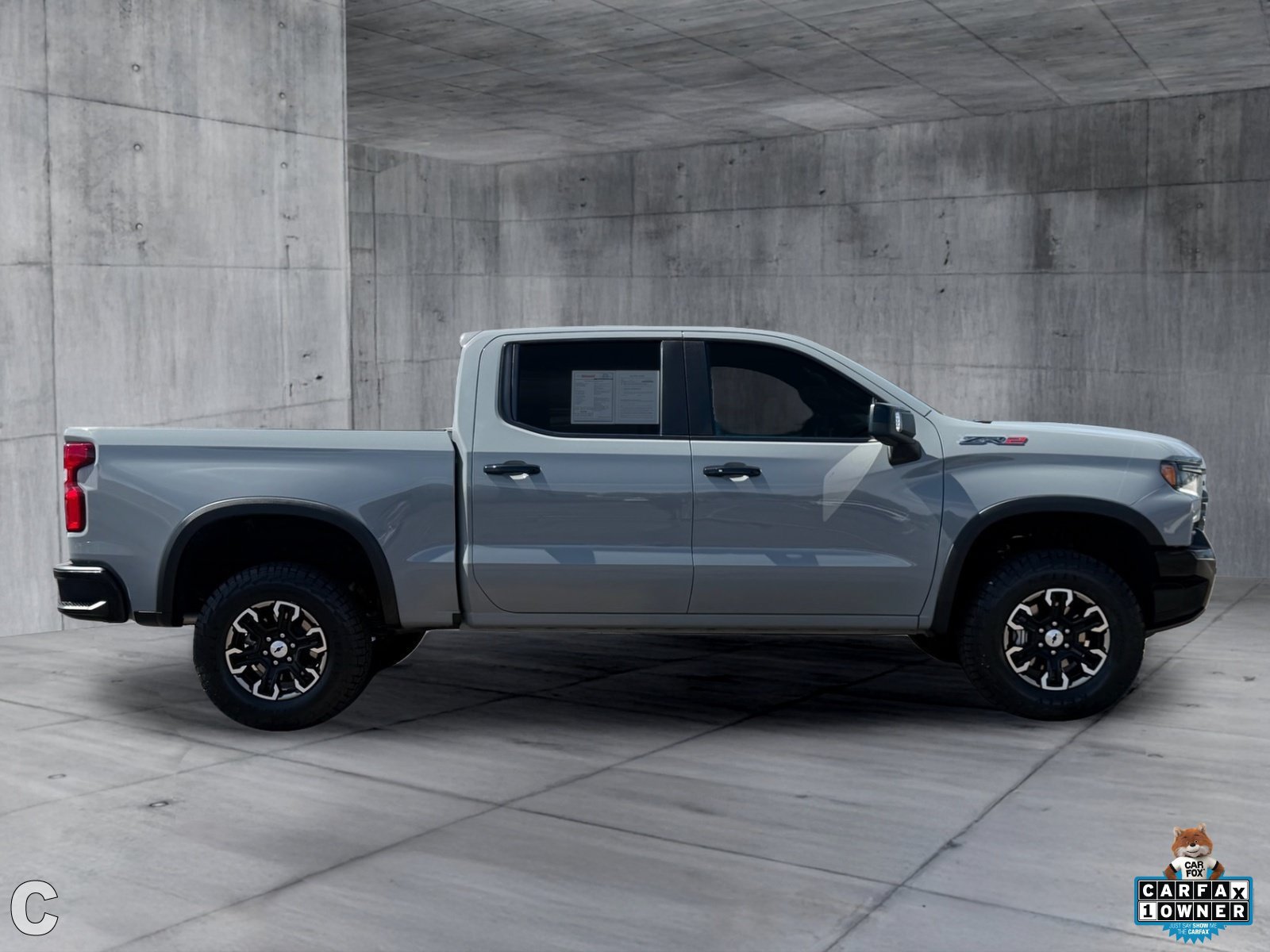 2025 Chevrolet Silverado 1500 ZR2 - Photo 7