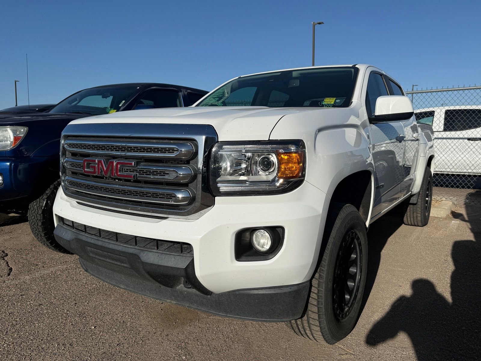 2017 GMC Canyon 4WD SLE Crew Cab Short Box's photo