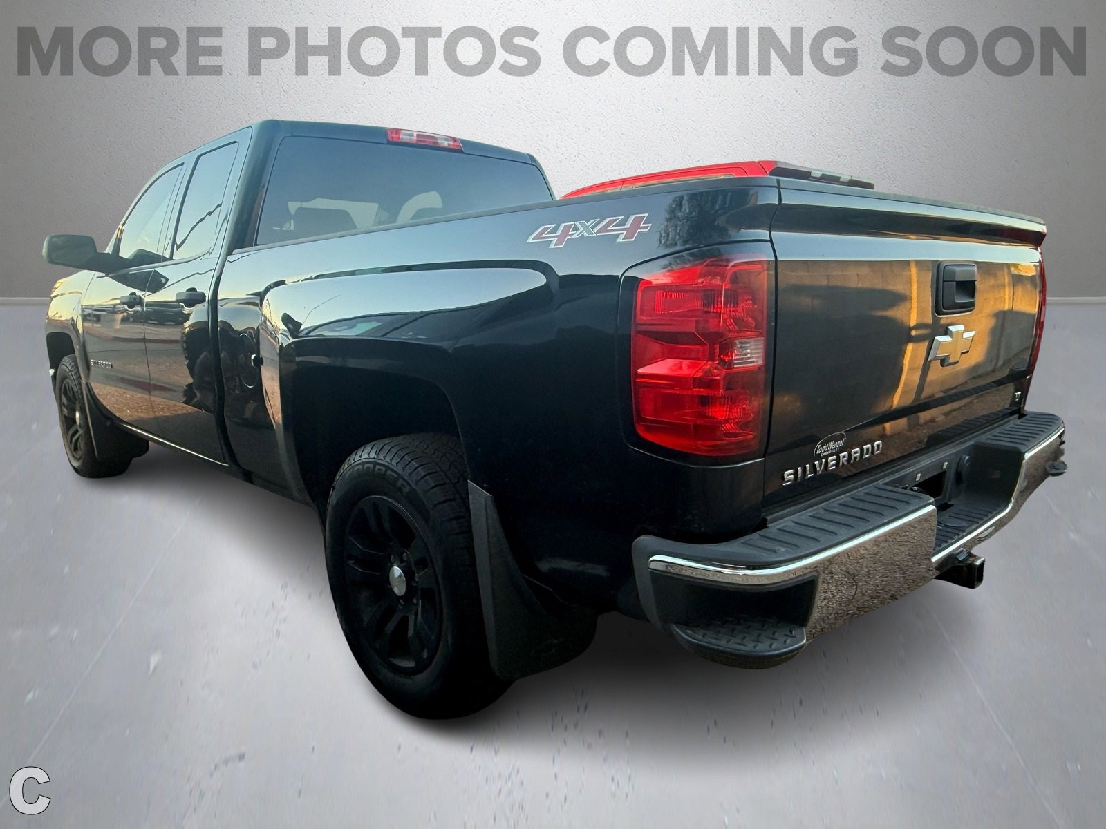 2014 Chevrolet Silverado 1500 LT photo 2