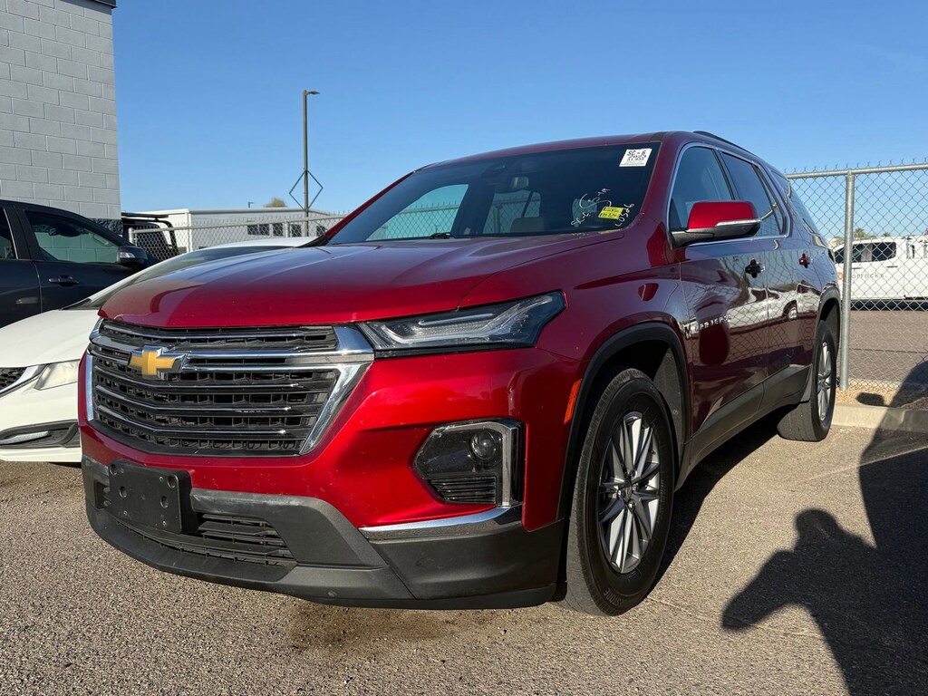 Used 2023 Chevrolet Traverse LT Leather SUV