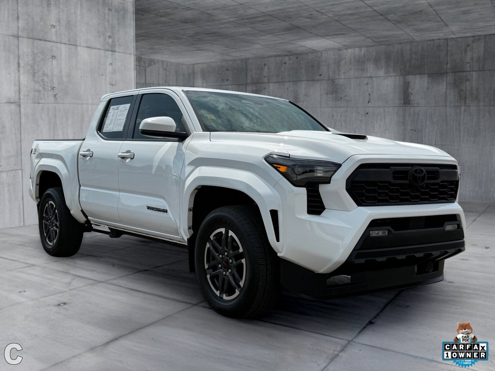 2024 Toyota Tacoma TRD Sport - Photo 9