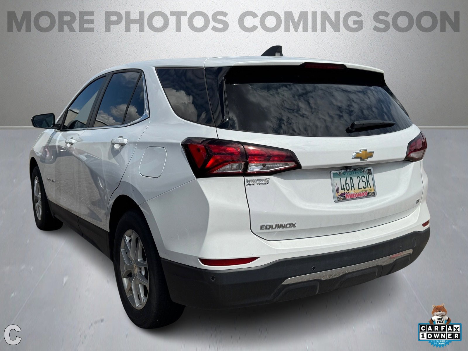 2022 Chevrolet Equinox LT photo 2