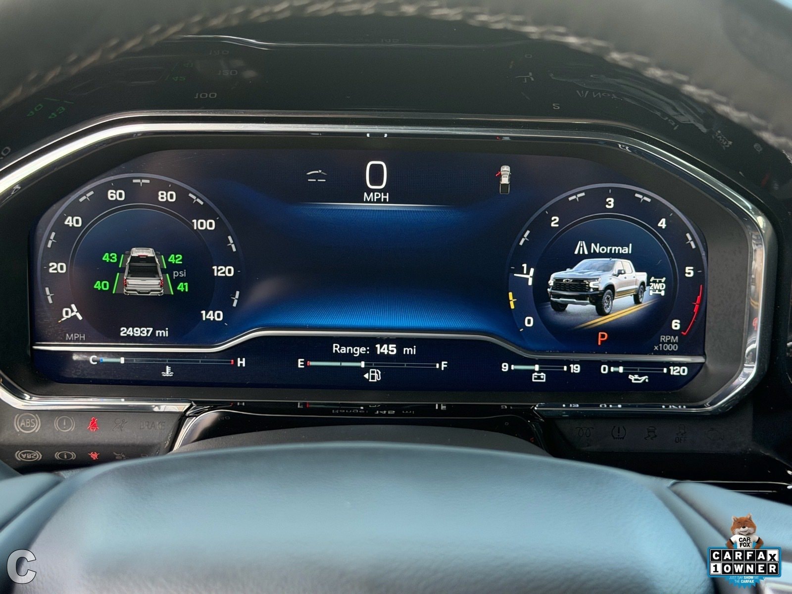 2025 Chevrolet Silverado 1500 ZR2 - Photo 36