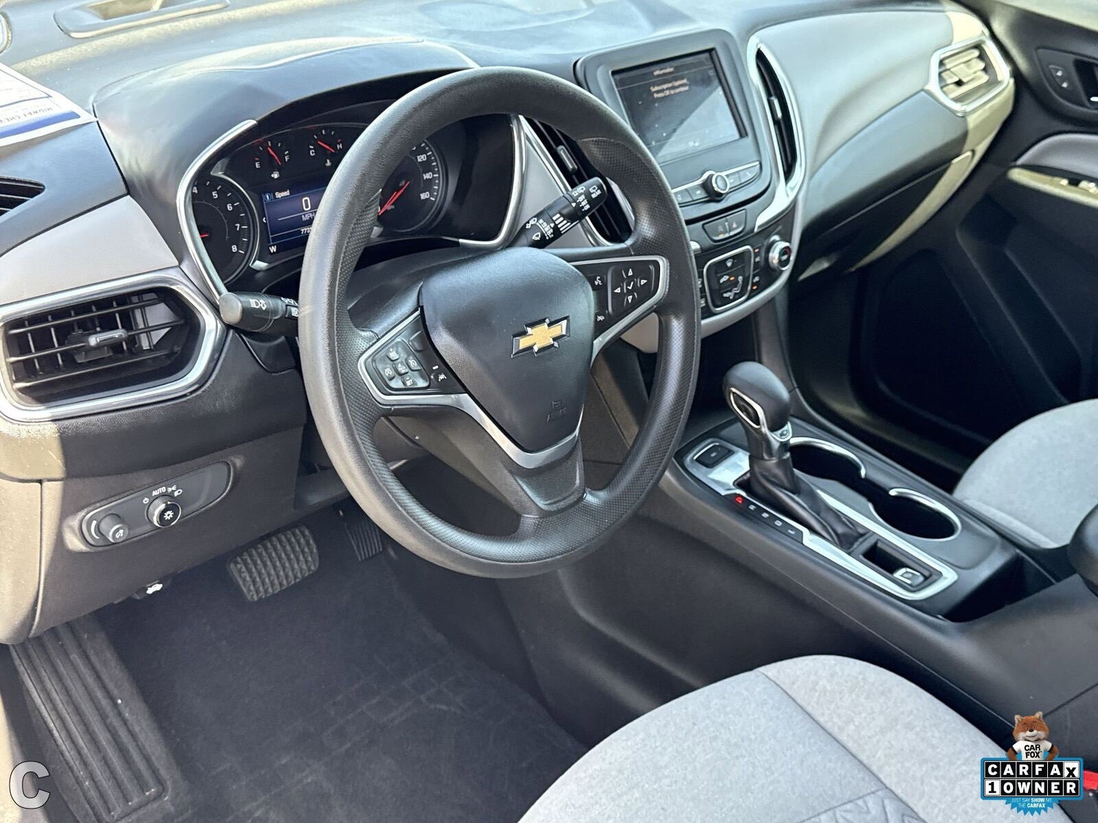 Image 10 of 2022 Chevrolet Equinox LS SUV