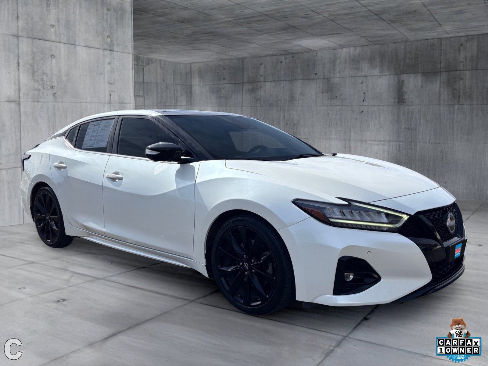 2023 Nissan Maxima SR - Photo 8