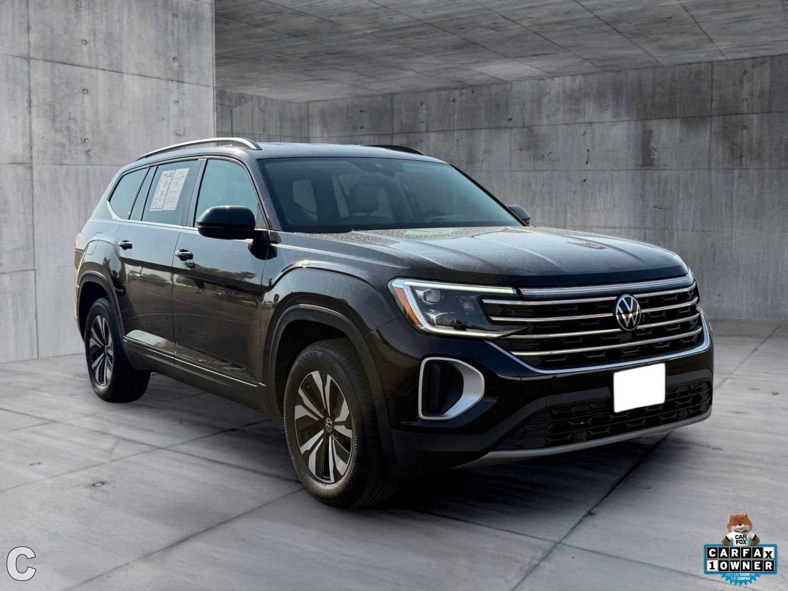 2025 Volkswagen Atlas SE - Photo 8