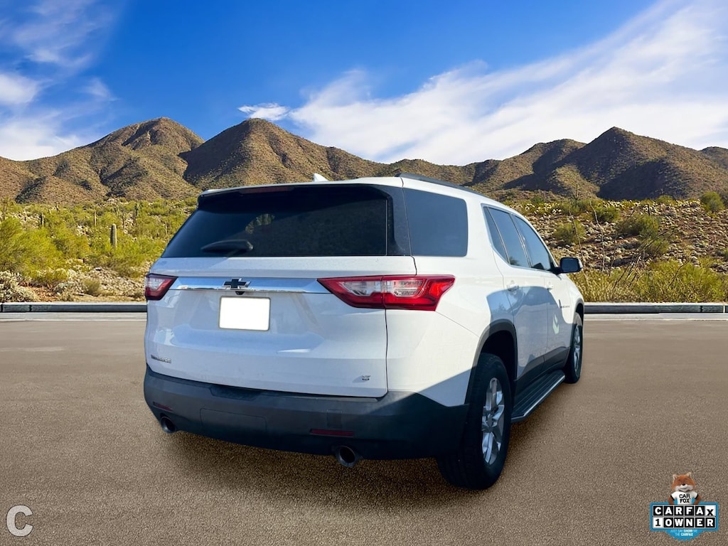 Used 2021 Chevrolet Traverse LT Cloth SUV