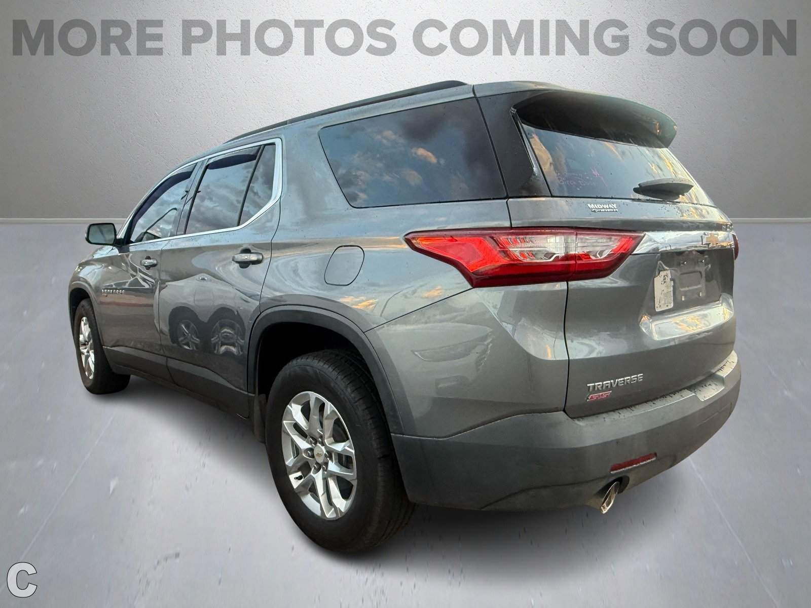 2019 Chevrolet Traverse Cloth photo 2