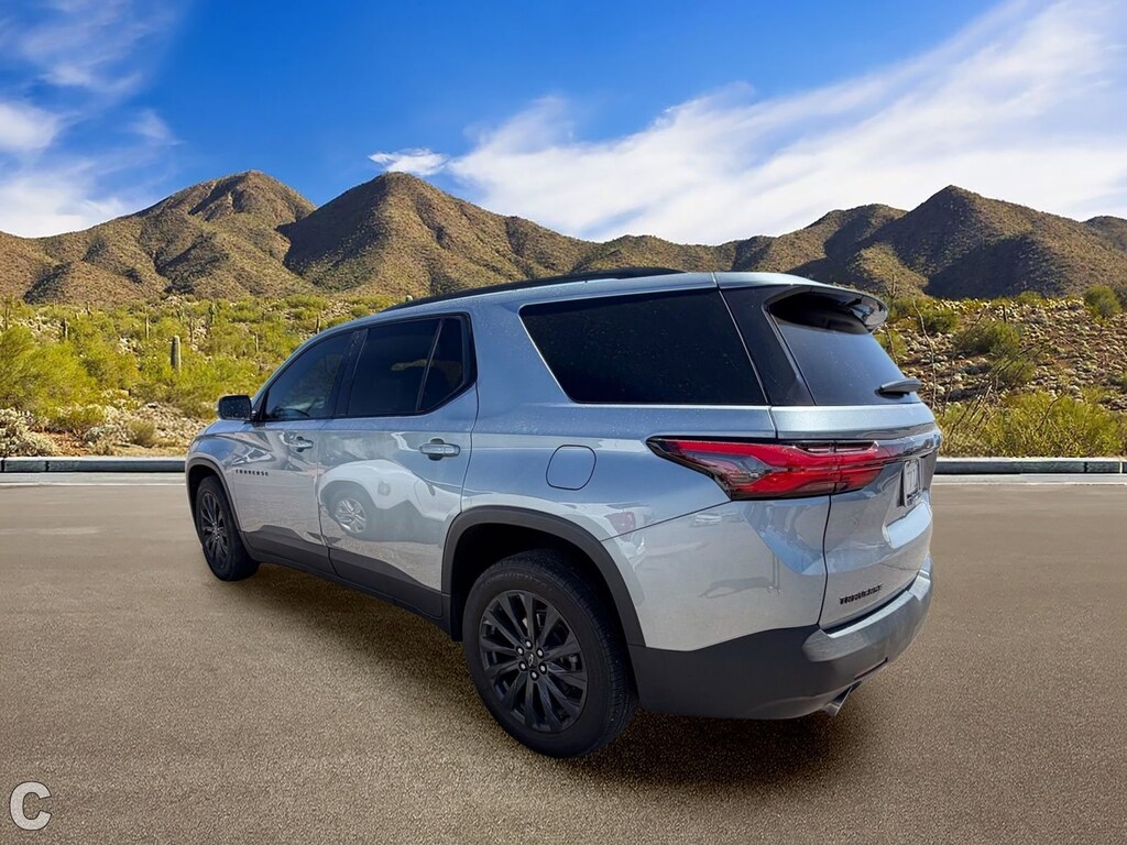 Used 2023 Chevrolet Traverse RS SUV