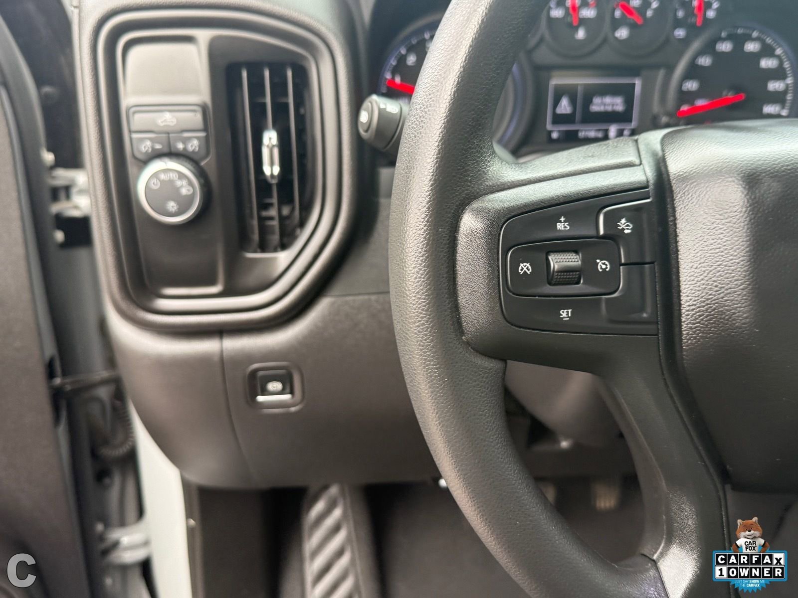 2024 Chevrolet Silverado 1500 Custom - Photo 27