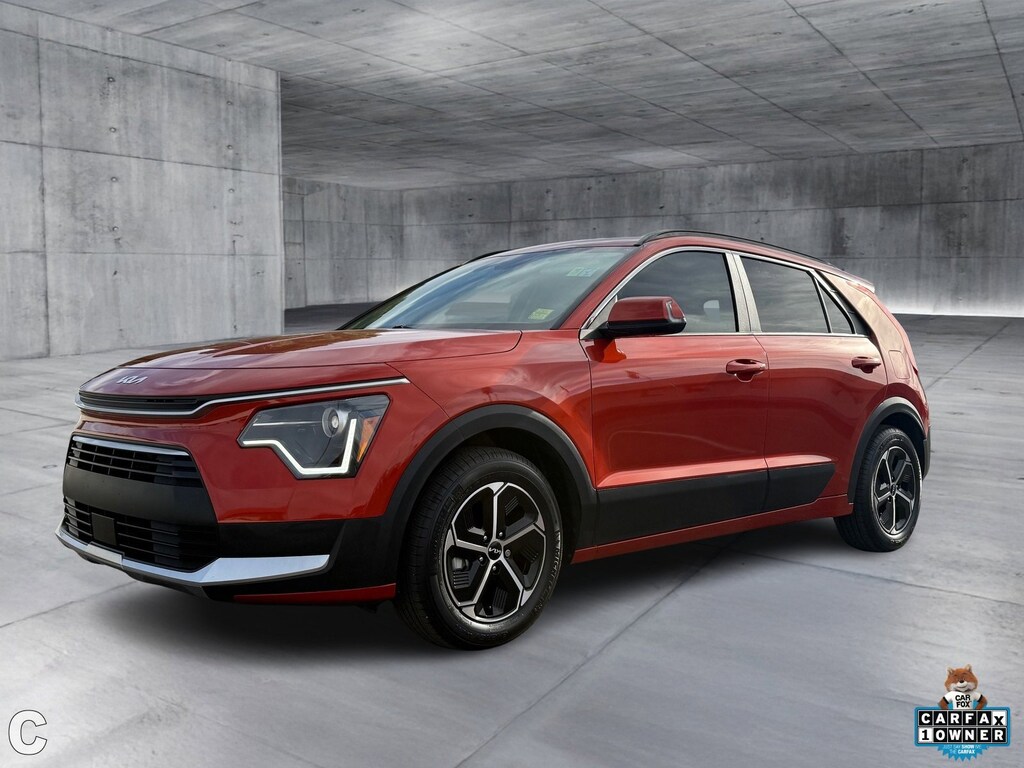 Used 2023 Kia Niro EX SUV