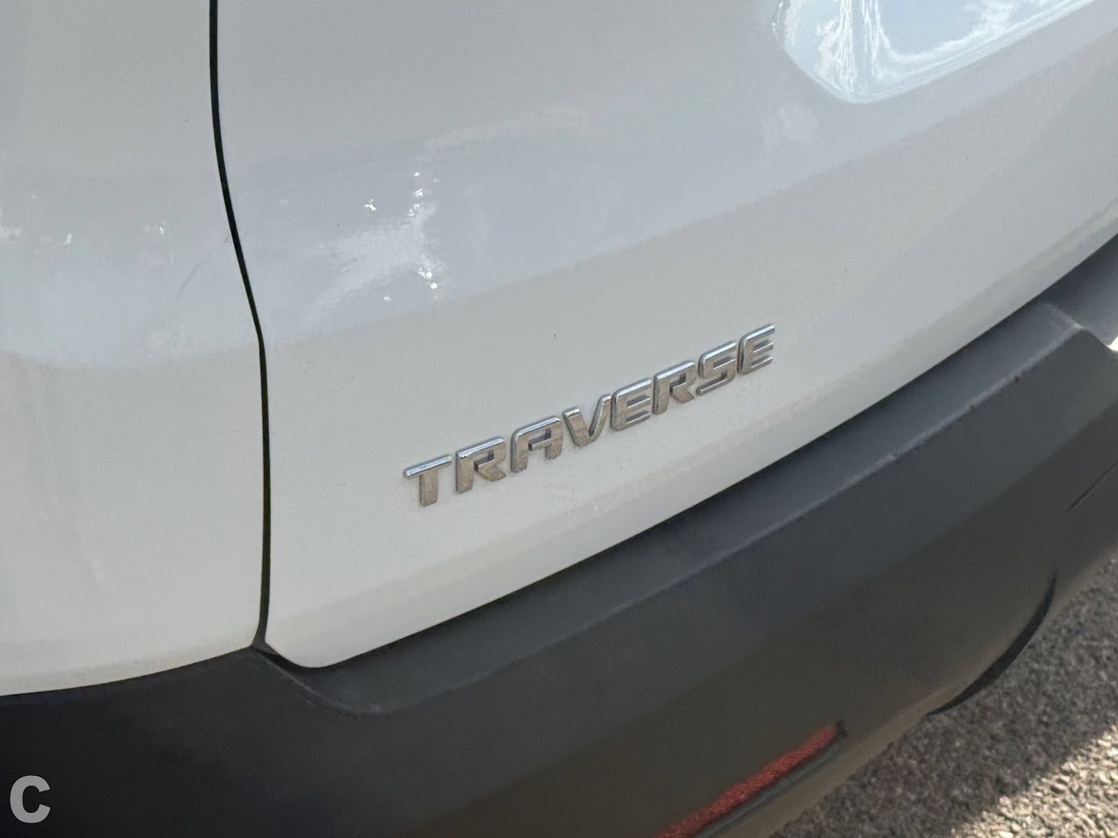 2023 Chevrolet Traverse LS - Photo 11