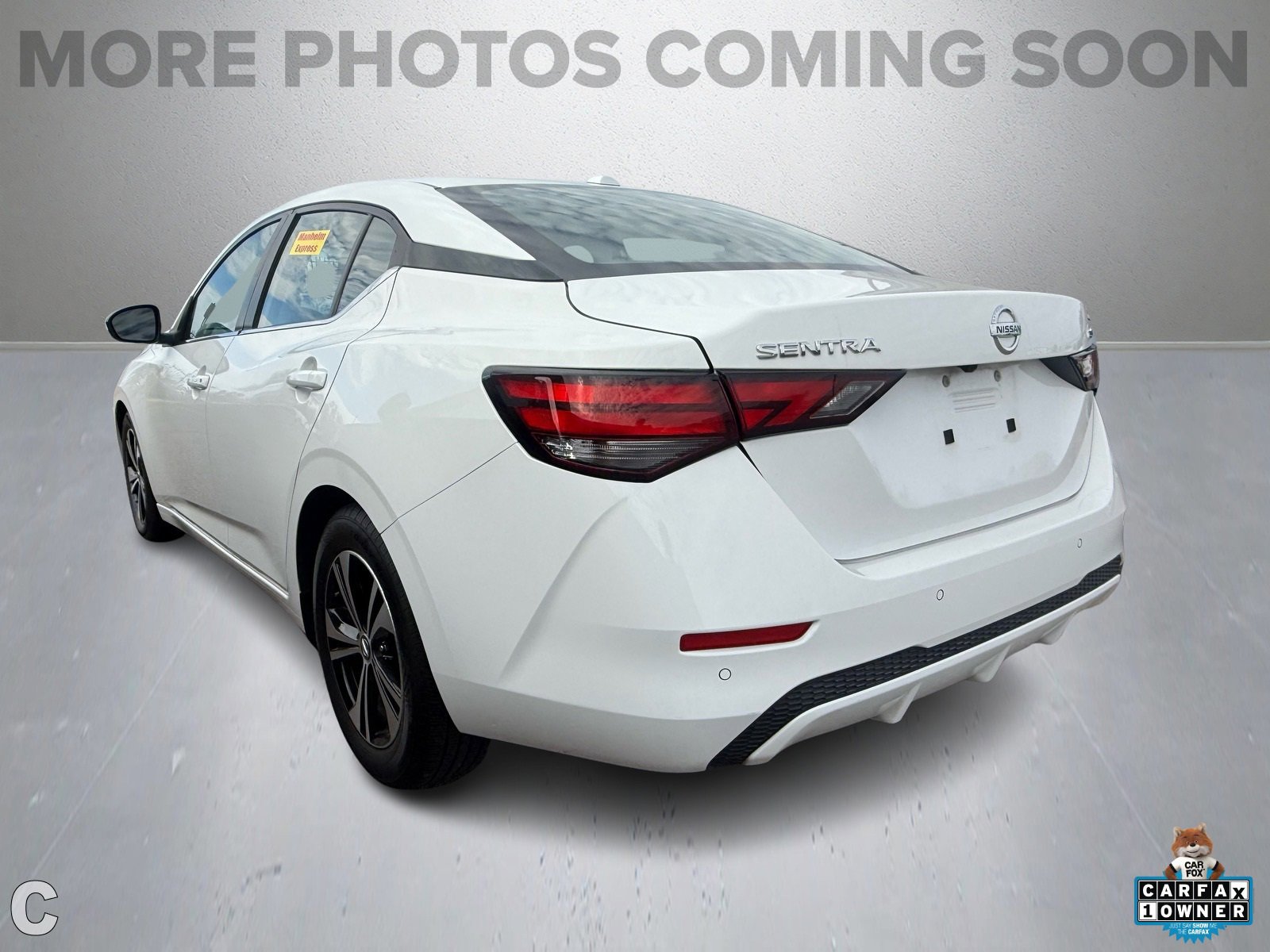 2022 Nissan Sentra SV photo 2